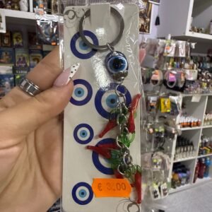 llavero ojo turco y guindillas