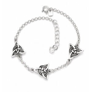 pulsera amuleto triquetas 